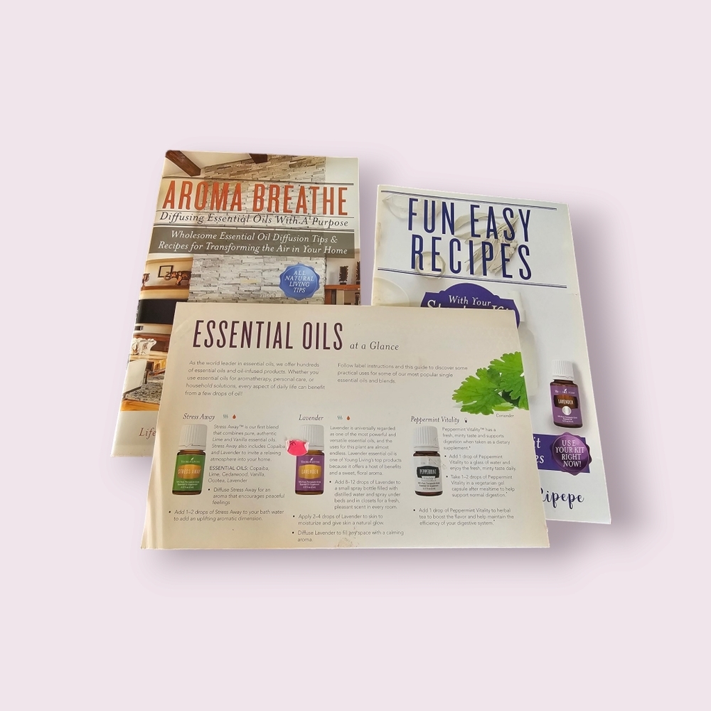 Lot of‎ young living books